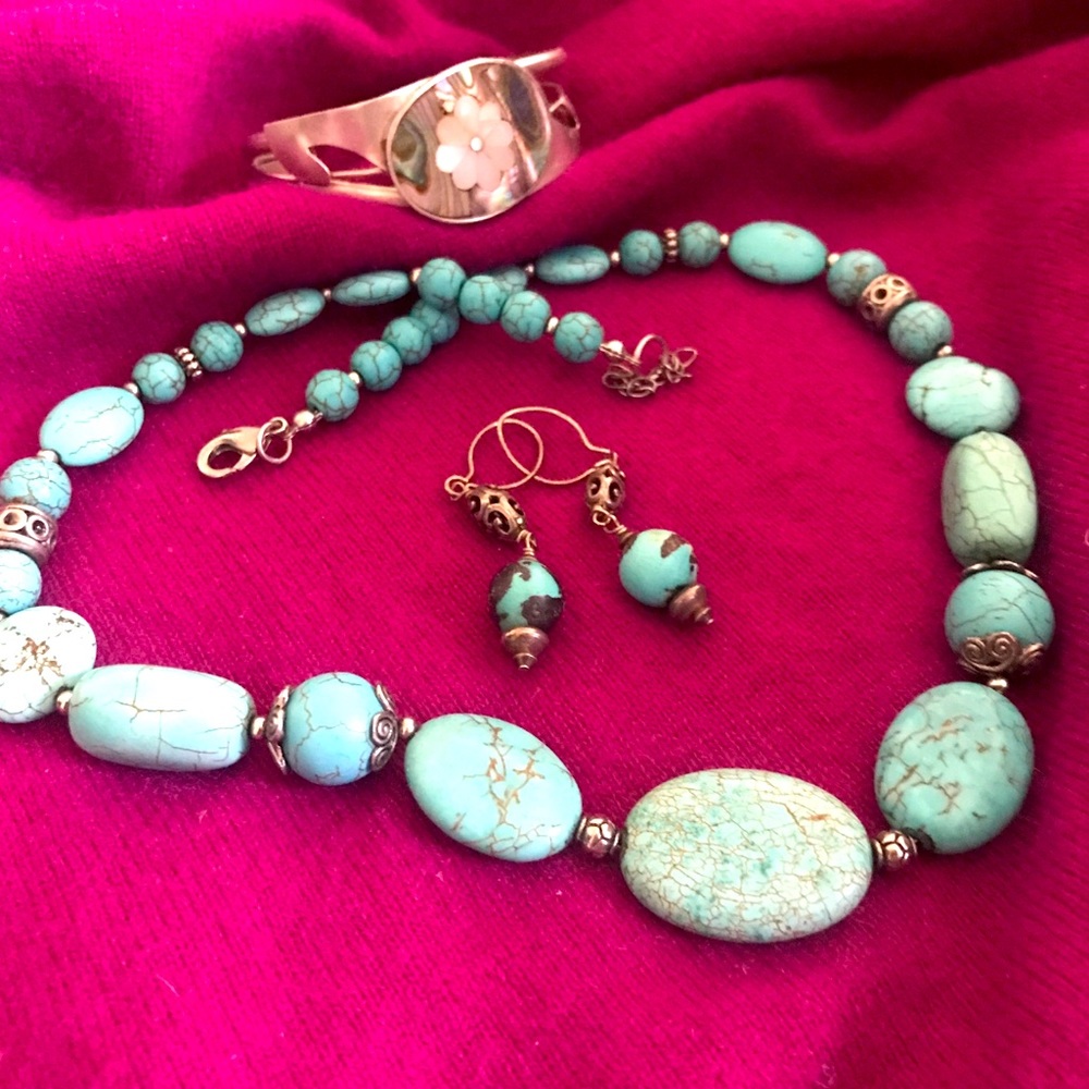 Natural turquoise jewelry set